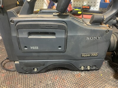 Sony Hyper HAD EVW-300 Hi8 Camera and Canon VH17x7 BCTV 1.4 Lens