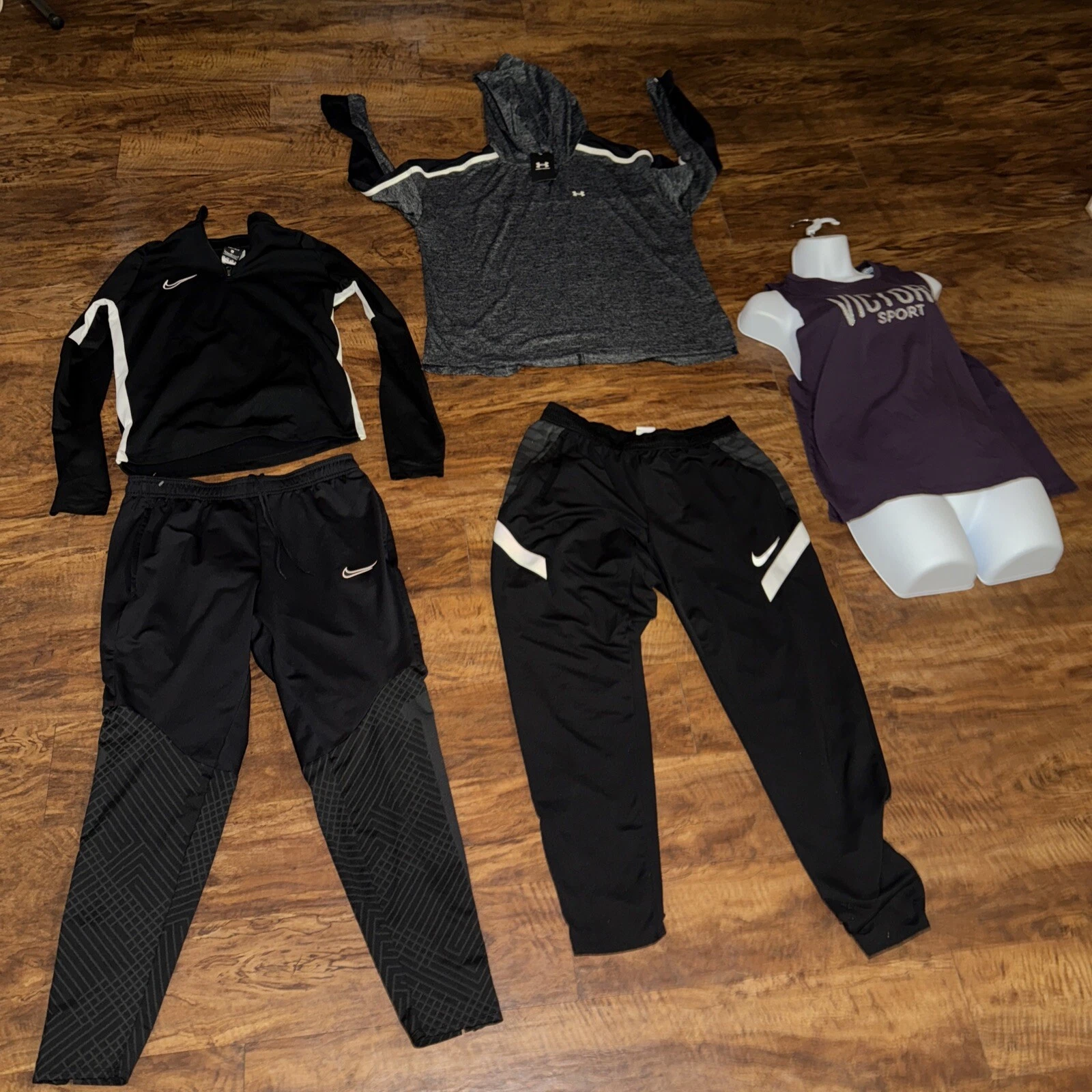 nike activewear sport tops pants