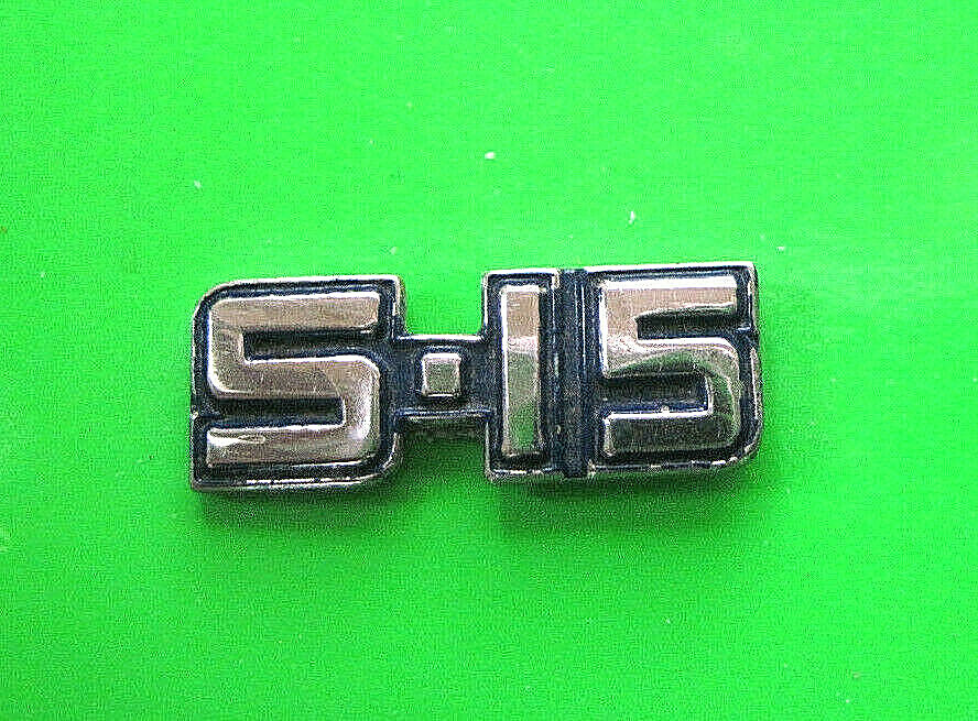 GMC S15 pickup truck hat pin , lapel pin , tie tac , hatpin GIFT