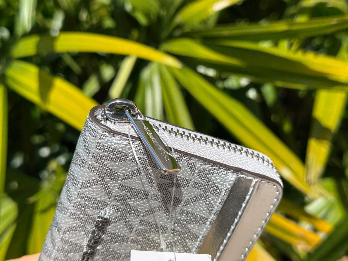 MICHAEL KORS JET SET TRAVEL MD ZIP AROUND CARD CASE WALLET MK