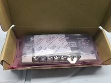 NIB Morningstar SL-10L-12V SunLight 10 amp 12 volt Solar Charge Controller w/LVD