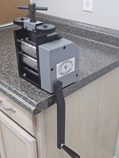 Penny Press Machine with 9 Custom Designs included