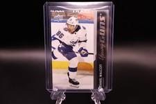 2021-2022 UD SERIES 1 - DANIEL WALCOTT YOUNG GUNS #229 LIGHTNING TAMPA BAY