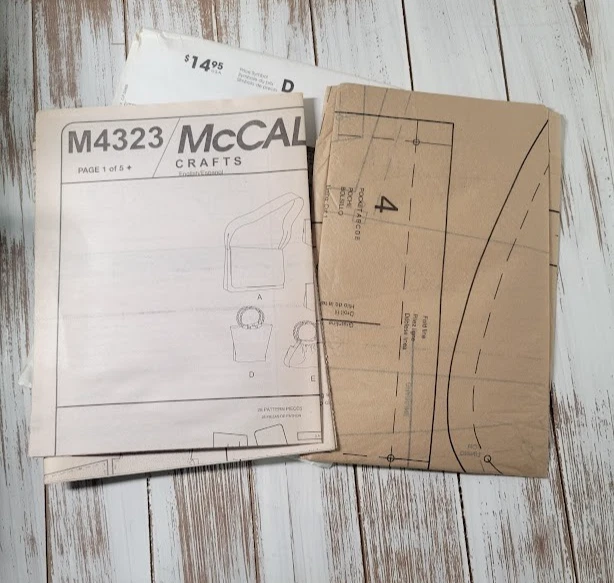 Bolsa tote McCall’s M4323 P209 sem cortes alça de bambu padrão de costura - Imagem 3 de 3