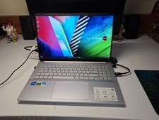 ASUS VivoBook Pro 15 OLED (K3500P) – RTX 3050 – i7 – mit portablem Monitor