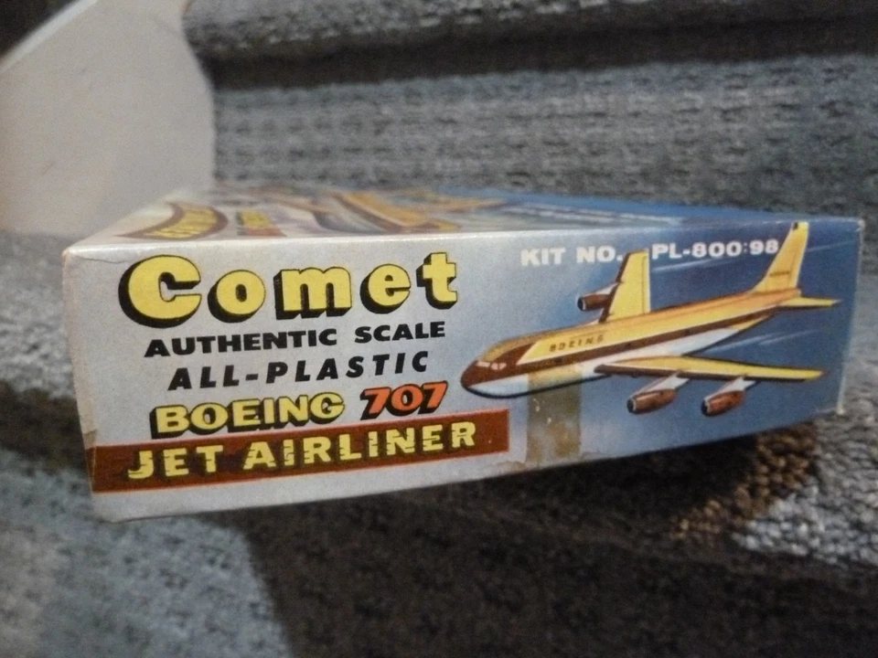 Comet All-Plastic Boeing 707 Jet Airliner Model Kit PL-800 BRAND NEW RARE - Image 2 of 4