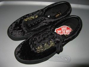 vans era id