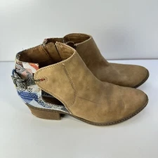 Not Rated Women's Ankle Bootie Boots Geometric Aztec Multicolor Pattern Size 7.5