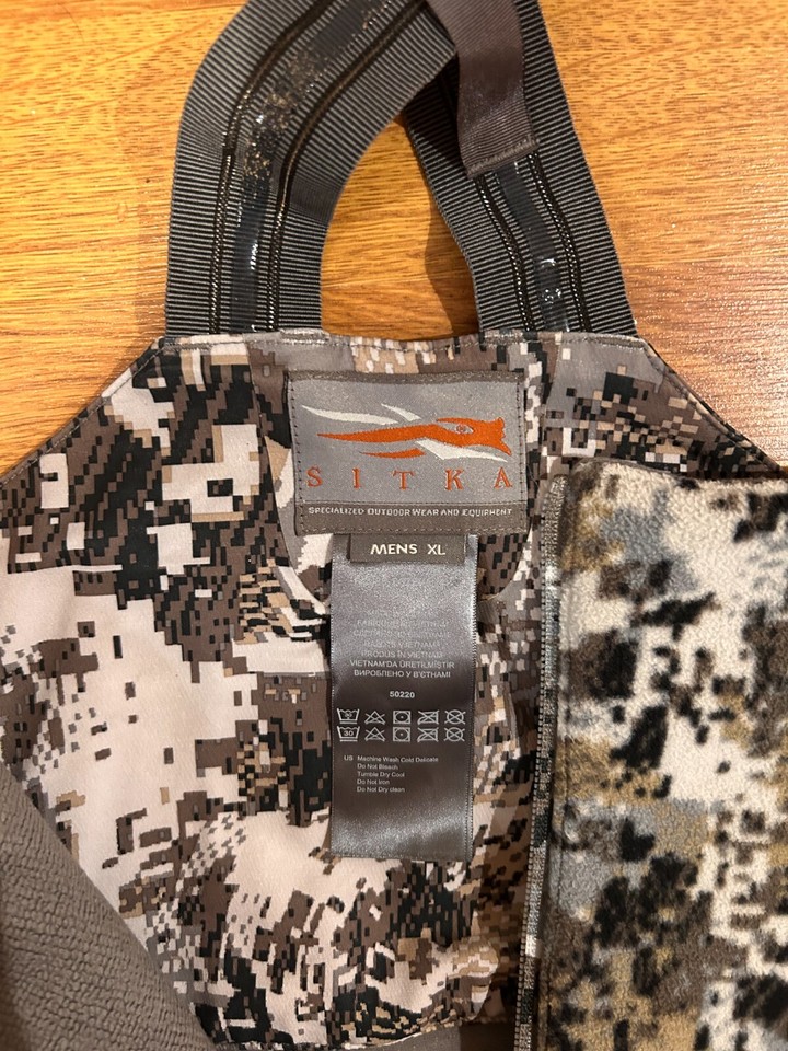 Sitka Stratus Jacket and Bibs Fanatic Vest and Hoody XL eBay