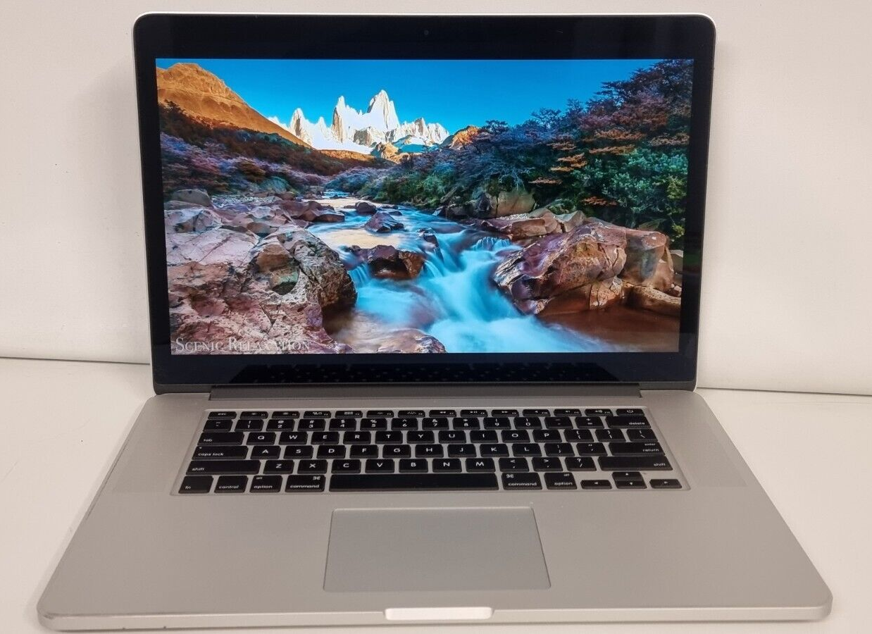 MacBook Pro 15 i7 8GB 512GB Mid 2012