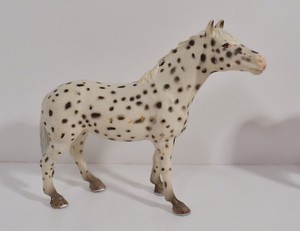schleich spotted horse