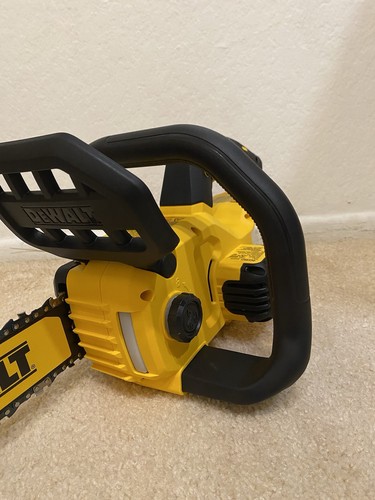 NEW DEWALT DCCS621 20V MAX 12” Brushless Cordless Chainsaw Tool Only No Battery - Picture 8 of 10
