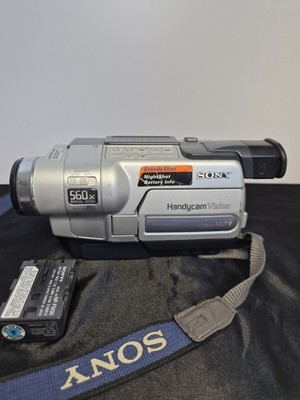 Sony Handycam Vision CCD-TRV118 Hi-8 Analog Camcorder NOT TESTED PARTS / REPAIR 