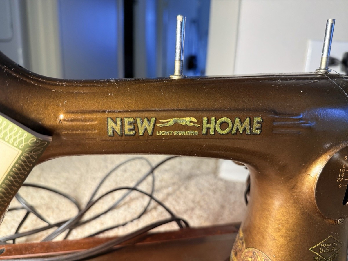 Vintage New Home Sewing Machine with Case & Pedal – Works