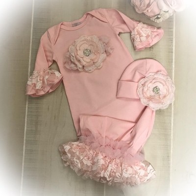 baby girl coming home outfit newborn, Pink lace, Brand New from Posh Baby Blooms