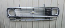 1971 77 Chevy Van Chrome Grille With Headlight Trim Bezels