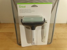 Cricut Applicator  Remover Set - White 2003923 - New