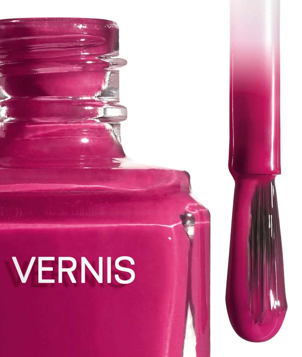 Chanel Le Vernis Nail Colour Polish 387 PERFORMER, NIB AUTHENTIC