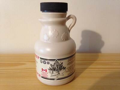 KUNSTSTOFF 250ml KANADISCHER REINER AHORNSIRUP FLASCHE!  - LEER