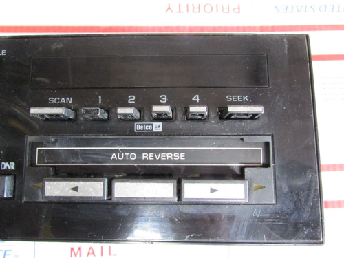 1982-1990 Camaro 32s oem radio cassette player - Picture 4 of 10