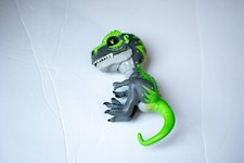Untamed T-Rex Tracker by Fingerlings Green Interactive Dinosaur Tested Working