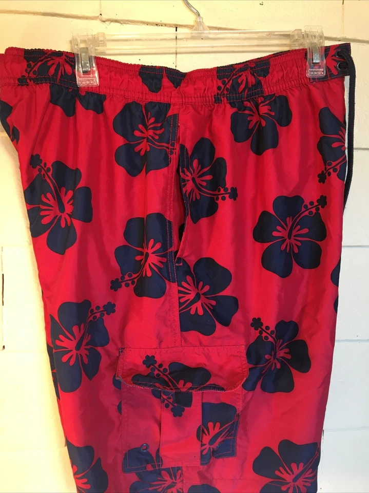 Trader Bay Mens Swim Board Shorts Sz Lg Red Blue Hibiscus Floral Mesh Lined - Image 3 of 4