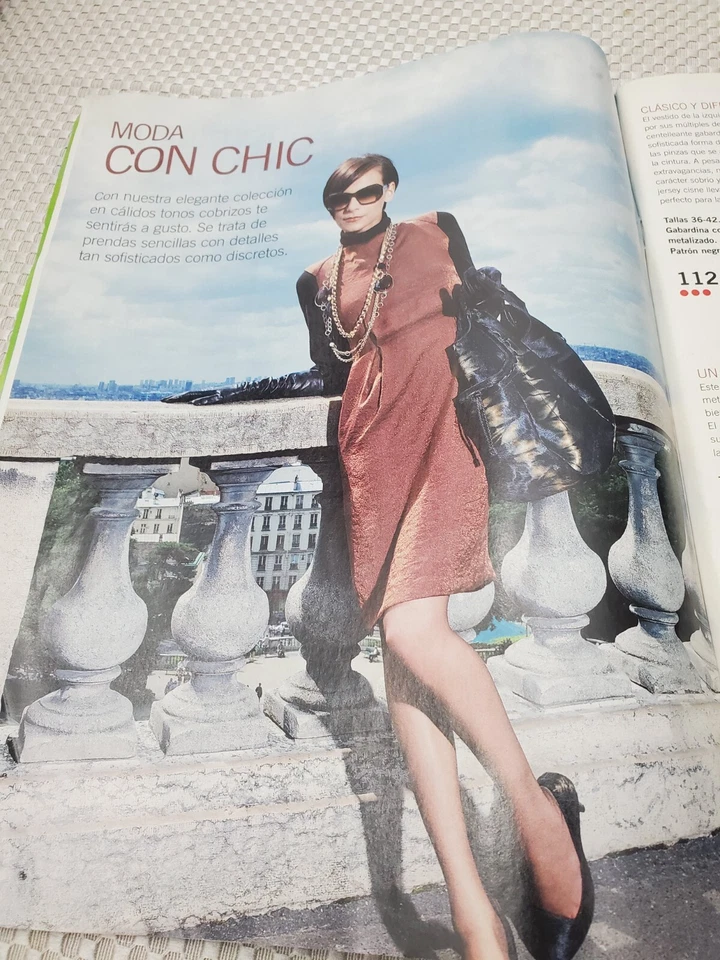 BURDA STYLE MAGAZINE SEWING PATTERNS 10/2008 SPANISH - Image 3 of 4