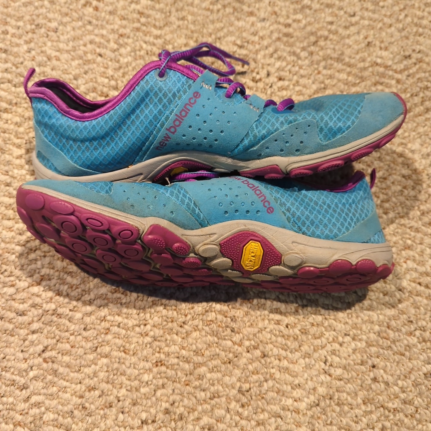 New Balance Minimus 20v2 Shoes Sneakers Womens 10 Blue Purple WT20AP2 Minimalist thumbnail 4