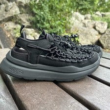 Keen Uneek Convertible Triple Black Cord Sandals size UK 4.5