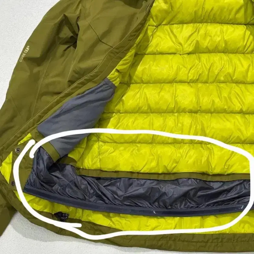 Arc'teryx Gore-Tex Puffer Jacket - Used, Heavy Wear, Discounted thumbnail 5