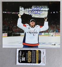 WASHINGTON CAPITALS- TJ OSHIE AUTOGRAPH 8x10 PHOTO 2018 STANLEY CUP JSA CH47178