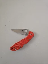 Spyderco Delica 4 Lightweight, 2.90" VG-10 Steel Plain Edge Blade 