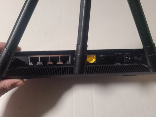 Netgear R6400v2 AC1750 Router Gigabit Smart WiFi Dual Band - Foto 3 di 4