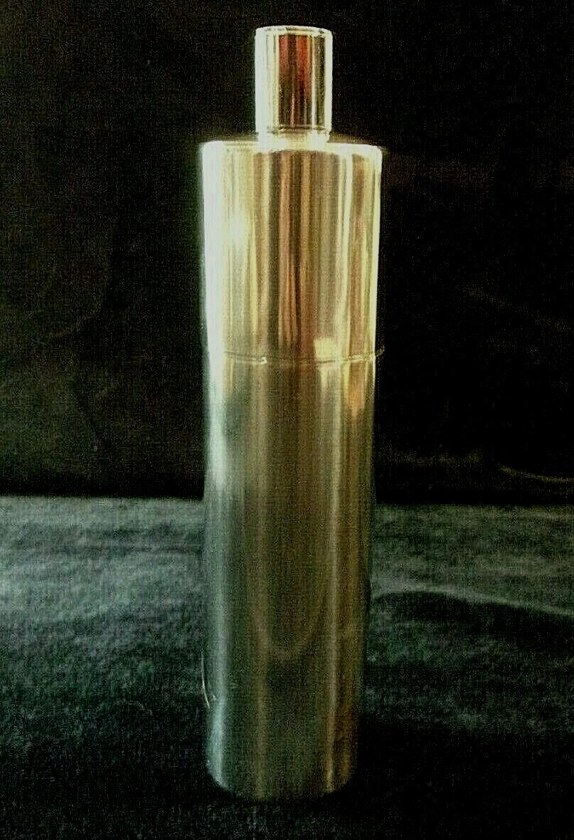 POLISHED CHROME PEPPER MILL - Top Piece Twists to Grind Pepper - Elegant Styling