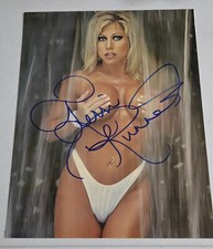 Terri Runels WWE Autographed 8x10 Photo