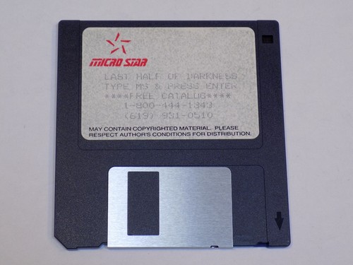 Last Half of Darkness 3.5" Disk Computer PC Video Game Program Micro Star Old