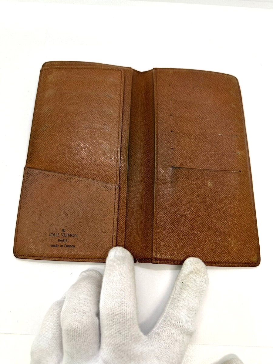 バッグ LOUIS VUITTON used LOUIS VUITTON Porto Valur cult credit bifold wallet M61823