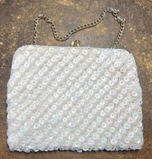 Vintage White Beaded/sequins Clutch/Handbag w/chain Made In Hong Kong