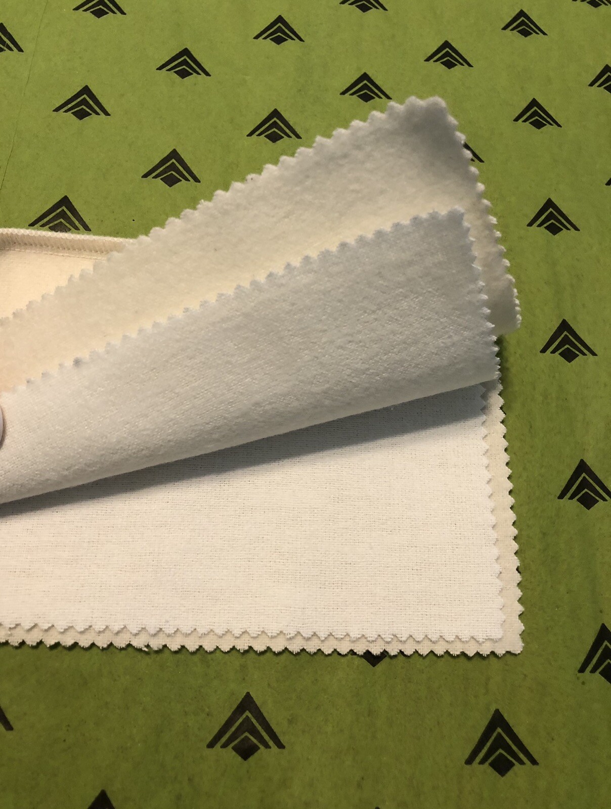 Silpada Designs ONE Polishing Cleaning Cloth Sterling Silver Platinum