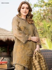 ON SALE ready to wear 3 Piece Pakistani/ Indian Dress. Size Medium