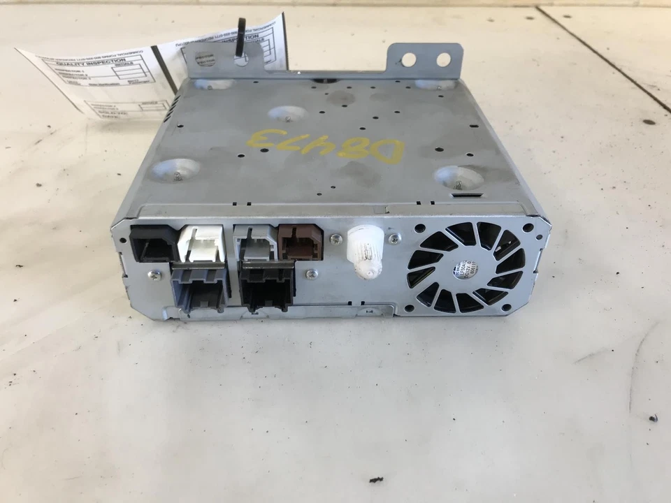 Pantalla de infoentretenimiento usada se adapta a: Cadillac Ct6 Player 2018 grado A Foto 3 de 4