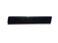 1981-93 Dodge Ramcharger Lh Rear Quarter Panel Side Molding Trim Before Tire