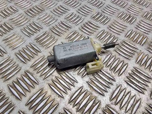 BMW 7 E65, E66, E67 Sitzsteuerungsmotor vorne links 0390201993 3.00 32484272