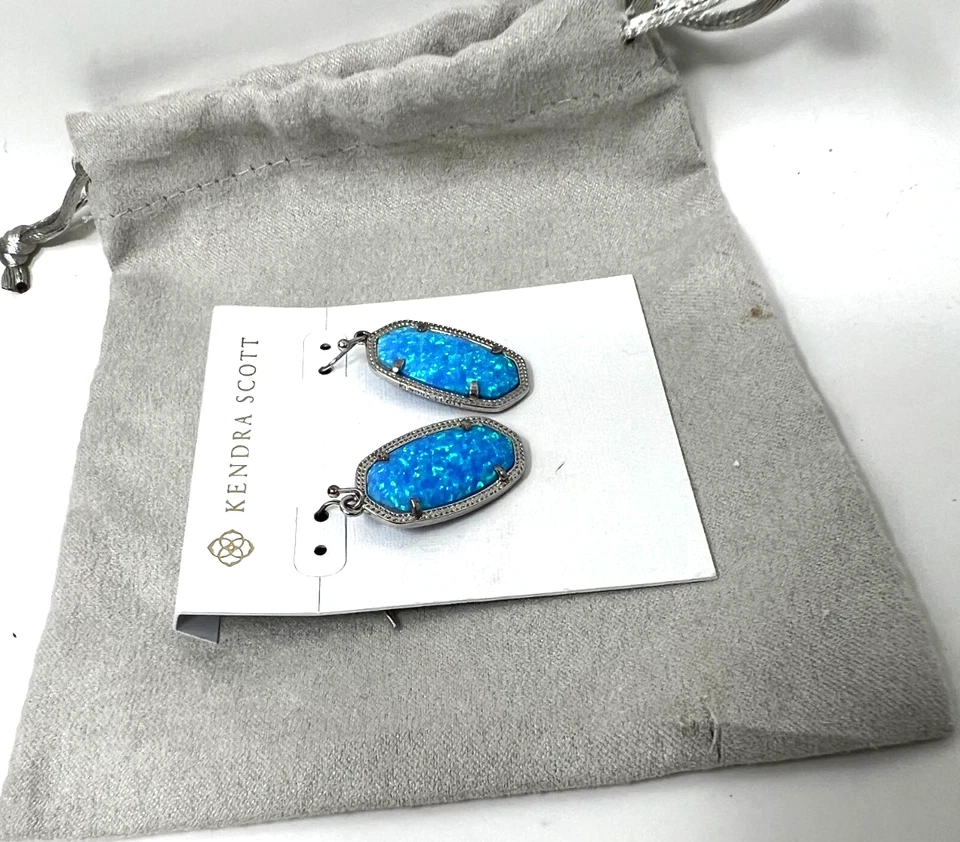 Pendientes colgantes Kendra Scott Dani plateados rodiados azul océano ópalo Kyocera Foto 4 de 4