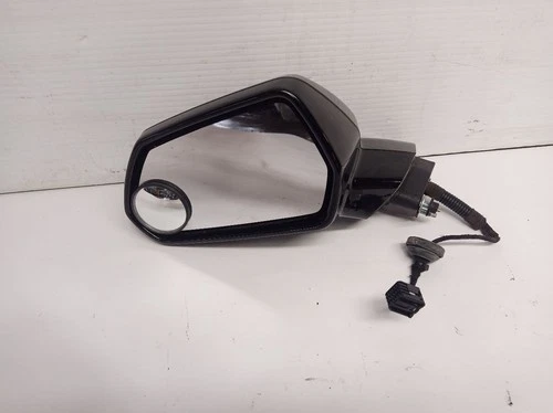 Driver Left Side View Mirror from 2016 Chevrolet Camaro 12031155