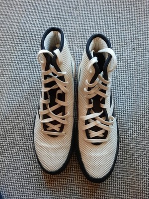Adidas Tech Herbst Ringerschuhe 8,5 UK Größe