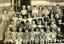 Rural Country School Photo Students w/ Overalls Dresses Teacher 1920s or 30's A1