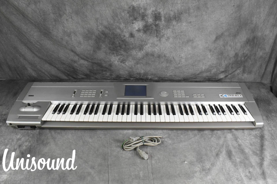 KORG TRINITY pro