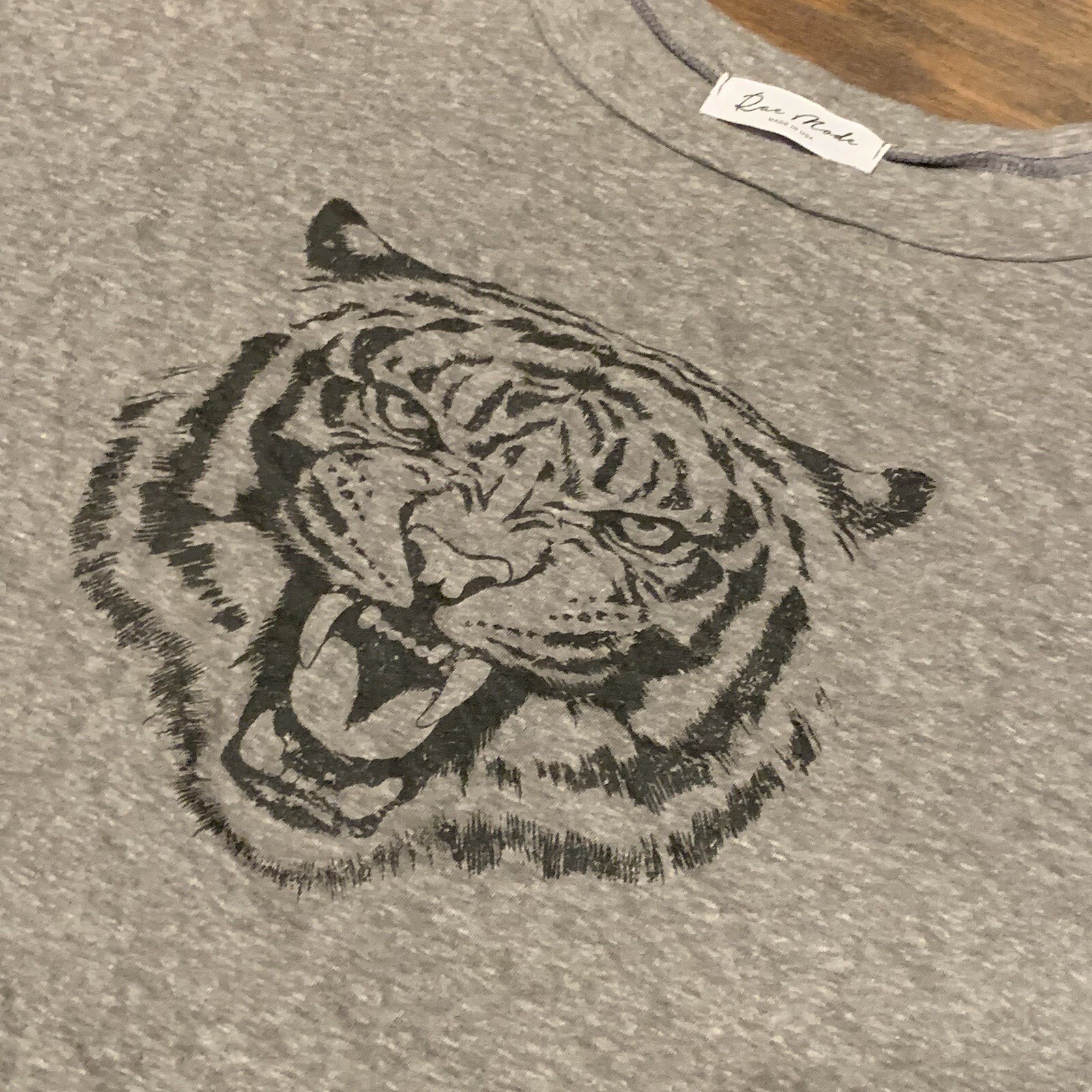 Rae Mode Black Tiger Basic Heather Gray Casual Wo… - image 2