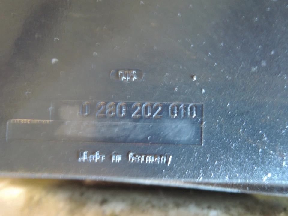 ALFA ROMEO MILANO Used ORIGINAL BOSCH Air Flow Meter 0 280 202 010 WORKS - Image 3 of 4